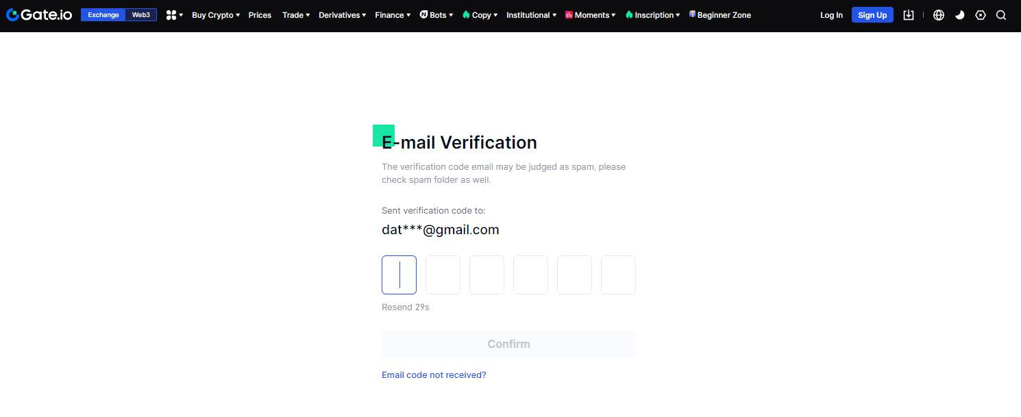 Giao diện nhập mã xác thực email, hướng dẫn người dùng kiểm tra email và nhập mã